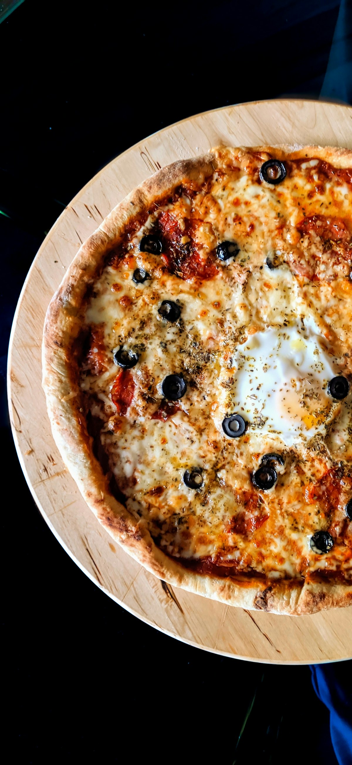 Gretzky's Girl veggie specialty pizza