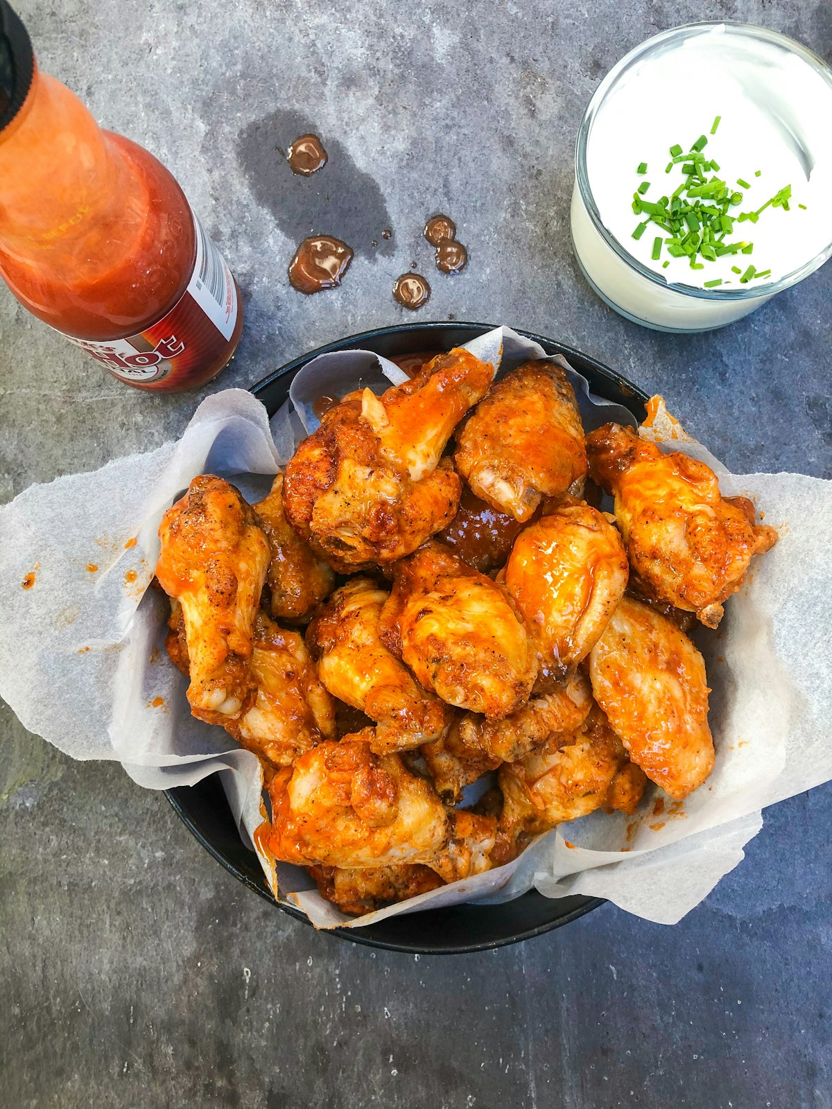 Jumbo chicken wings tossed in buffalo sauce with ranch